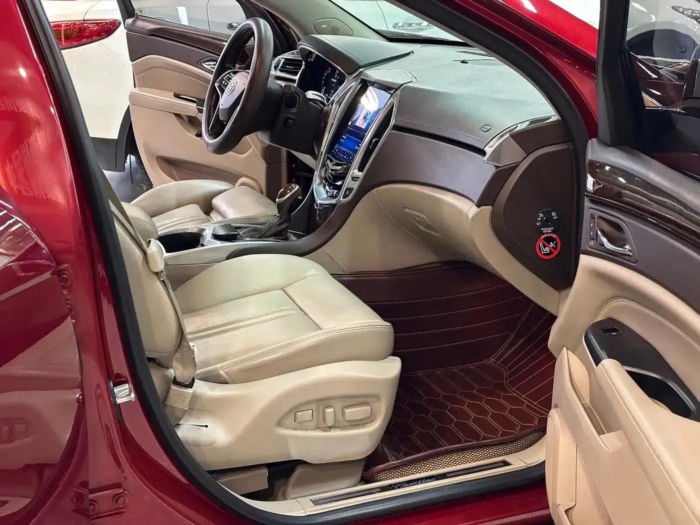 2013 Cadillac SRX 3.0L Luxury — миниатюра 11