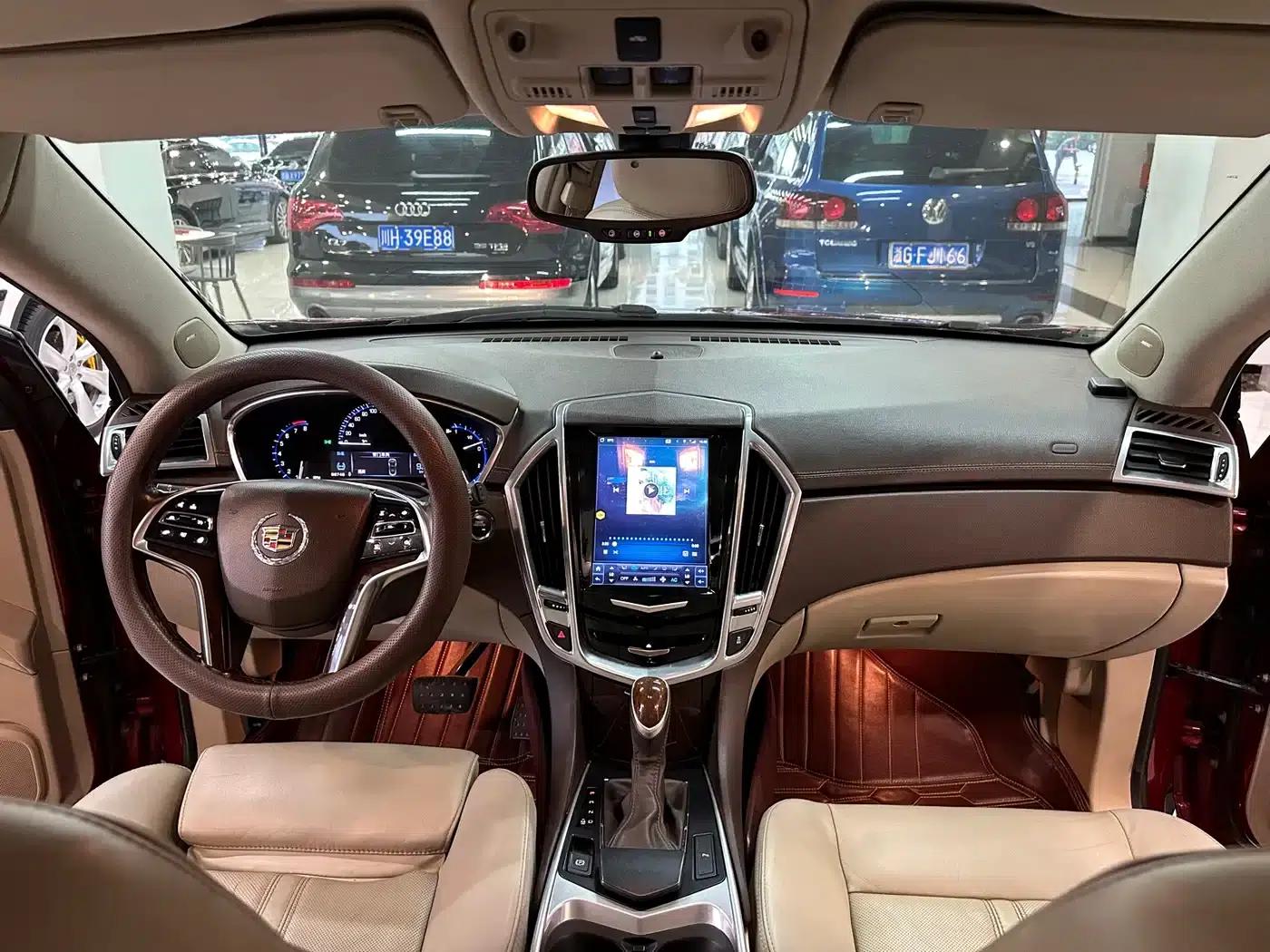 2013 Cadillac SRX 3.0L Luxury — миниатюра 12