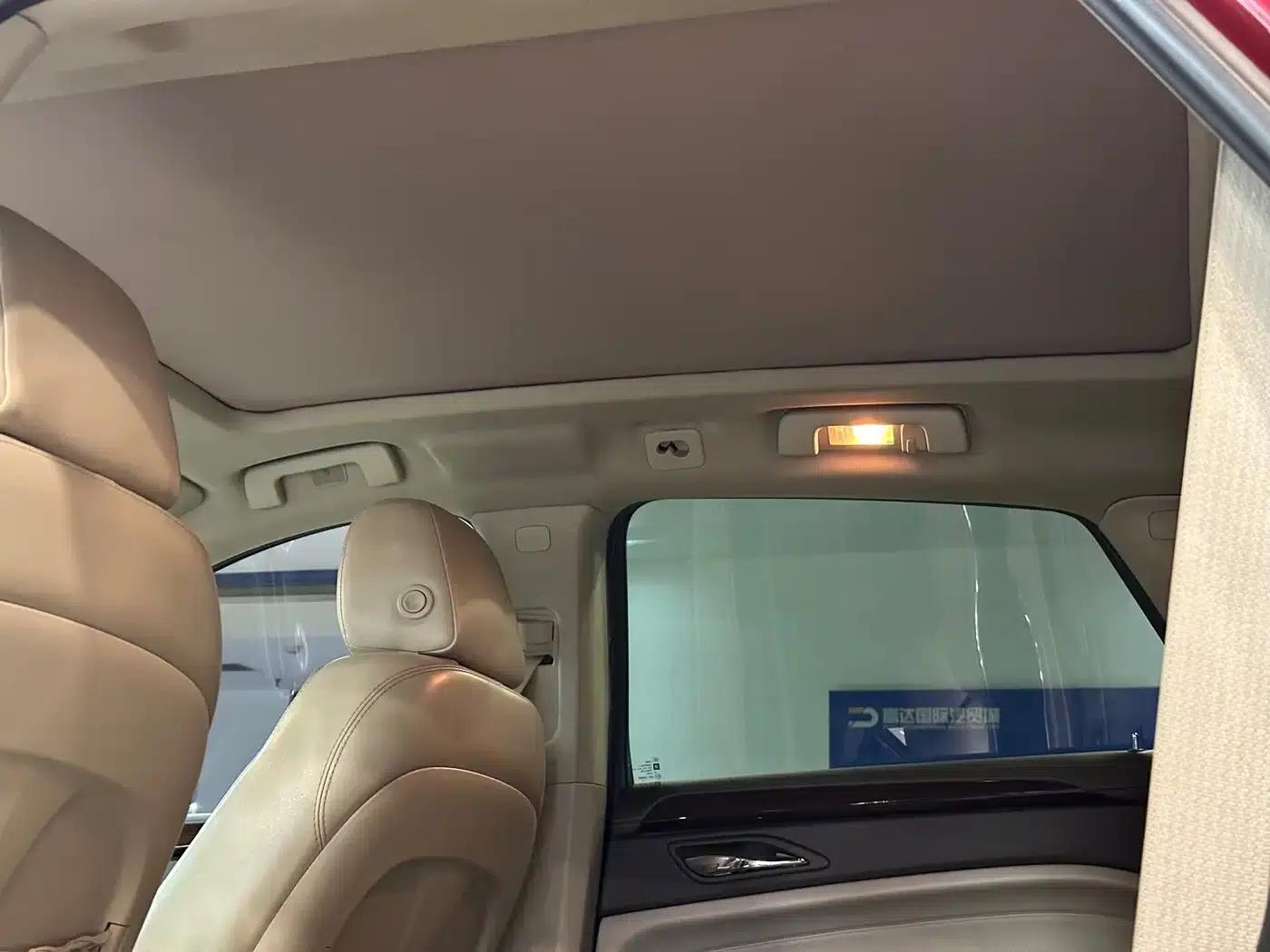 2013 Cadillac SRX 3.0L Luxury — миниатюра 17