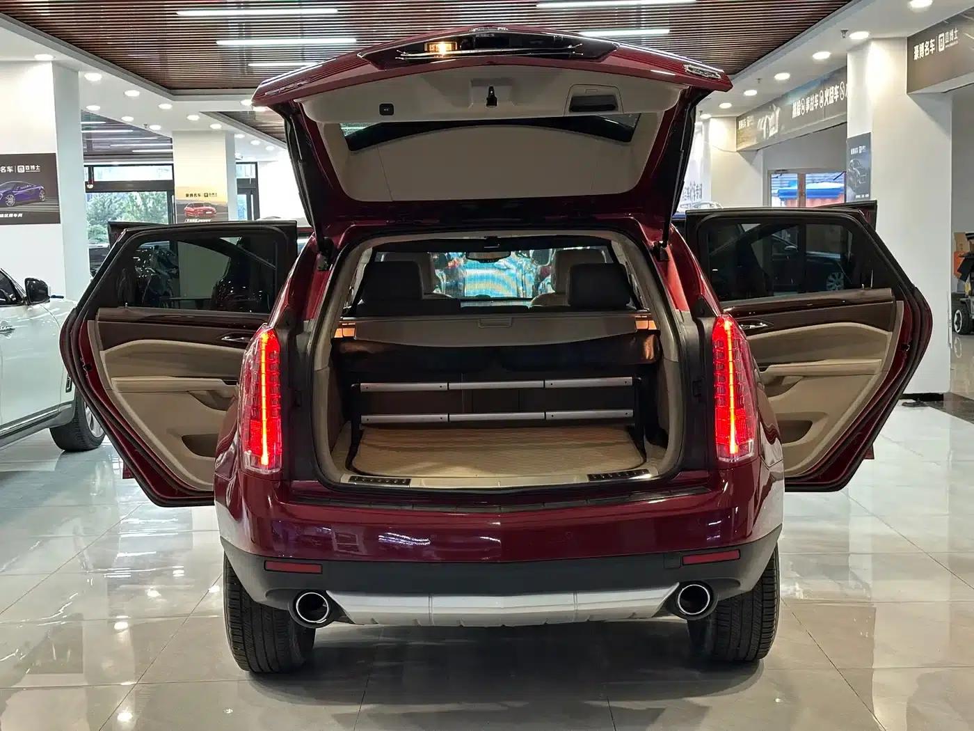 2013 Cadillac SRX 3.0L Luxury — миниатюра 9
