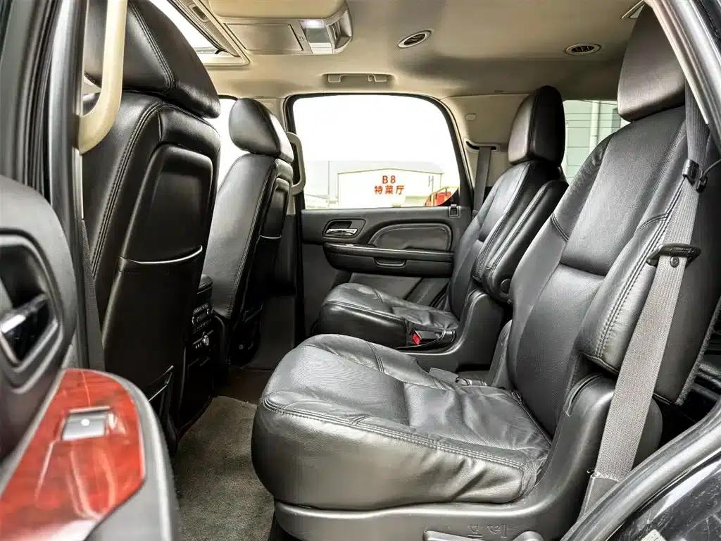 2008 Cadillac Escalade 6.2 AWD — миниатюра 13