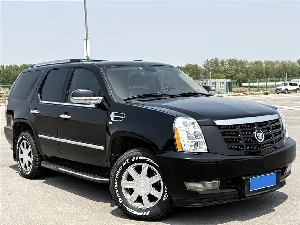 2008 Cadillac Escalade 6.2 AWD — миниатюра 4