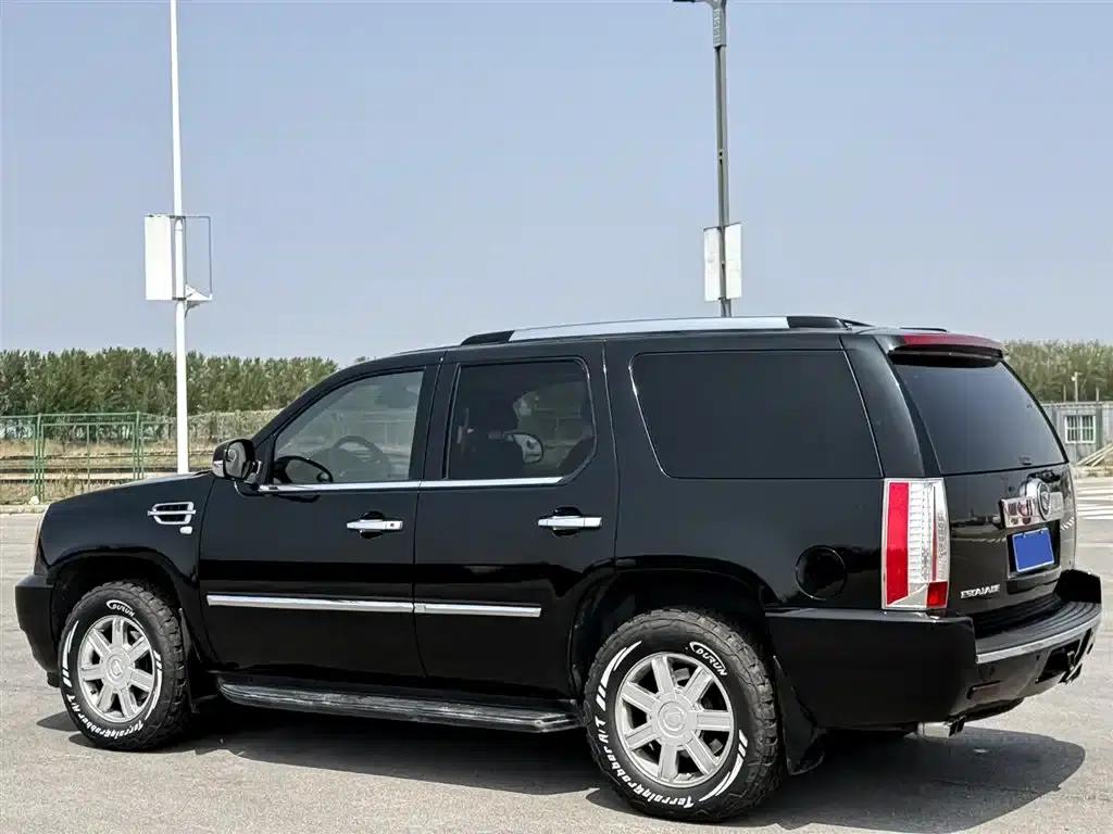 2008 Cadillac Escalade 6.2 AWD — миниатюра 7