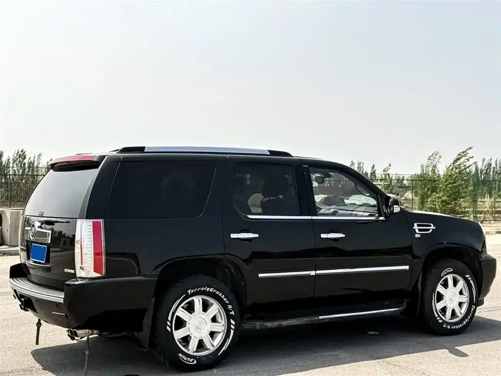 2008 Cadillac Escalade 6.2 AWD — миниатюра 8