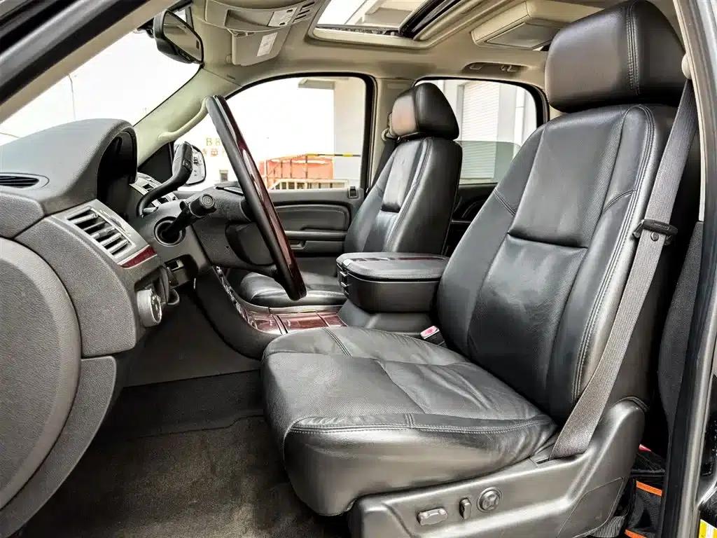 2008 Cadillac Escalade 6.2 AWD — миниатюра 10