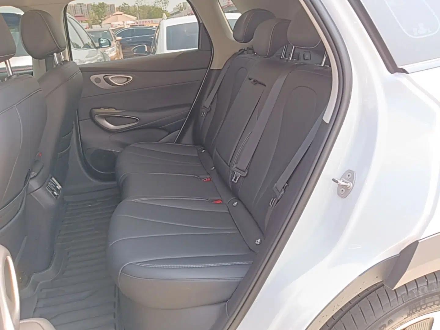 BYD Sealion 05 EV 2025 520 km Smart Cruise Version — миниатюра 25