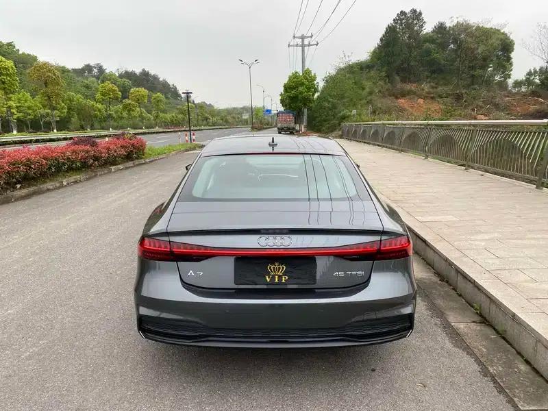 Audi A7 2024 45 TFSI Premium Edition — миниатюра 5