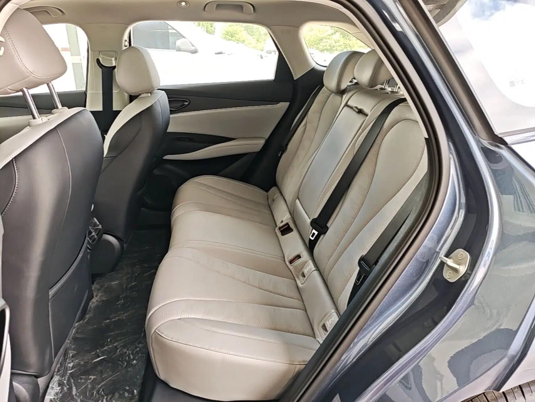 BYD Seal 06 DM-i Touring 2025 DM-i 80KM Prestigious Edition — миниатюра 28