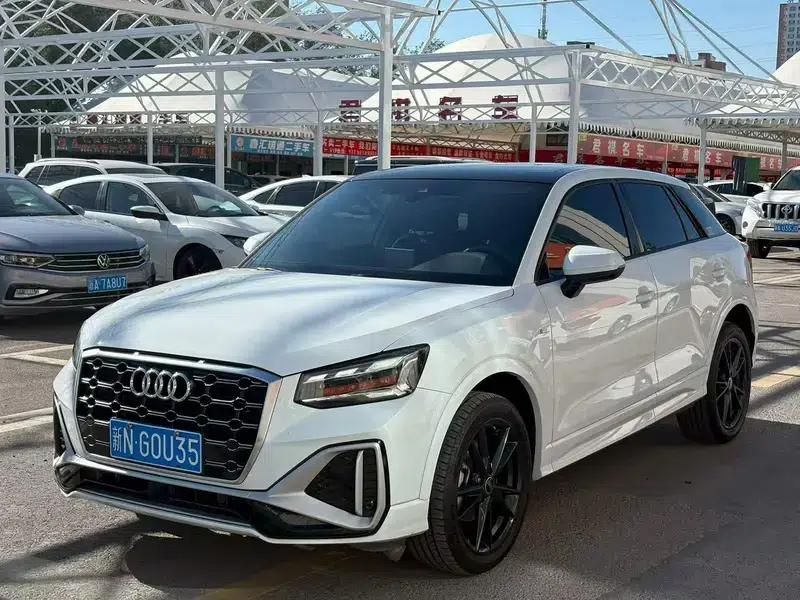 Audi Q2L 2022 35 TFSI Progressive Dynamic Edition — миниатюра 1