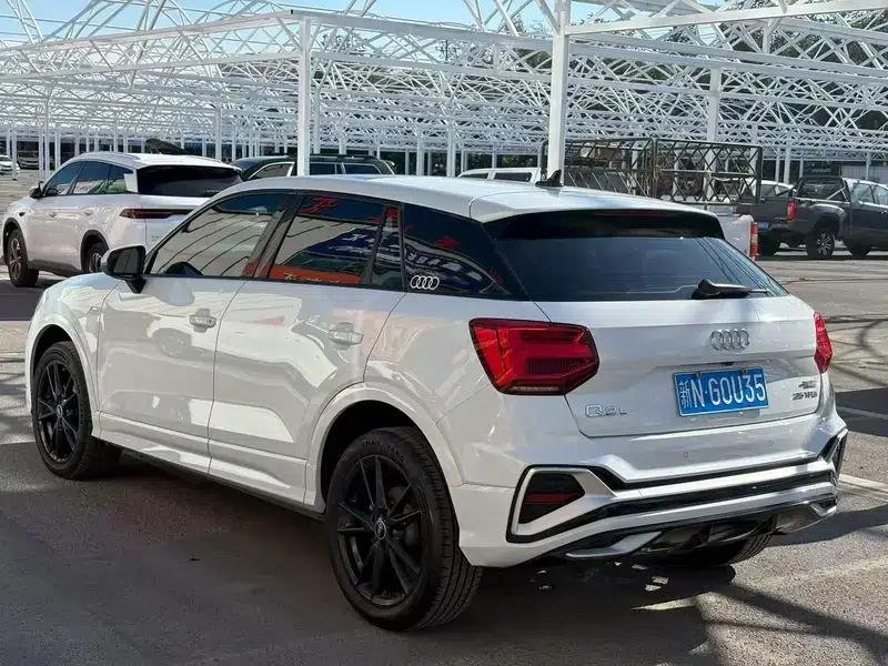 Audi Q2L 2022 35 TFSI Progressive Dynamic Edition — миниатюра 4