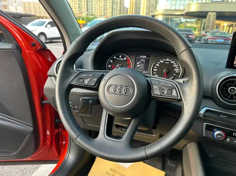 Audi Q2L 2021 35TFSI Fashion Dynamic Edition — миниатюра 12