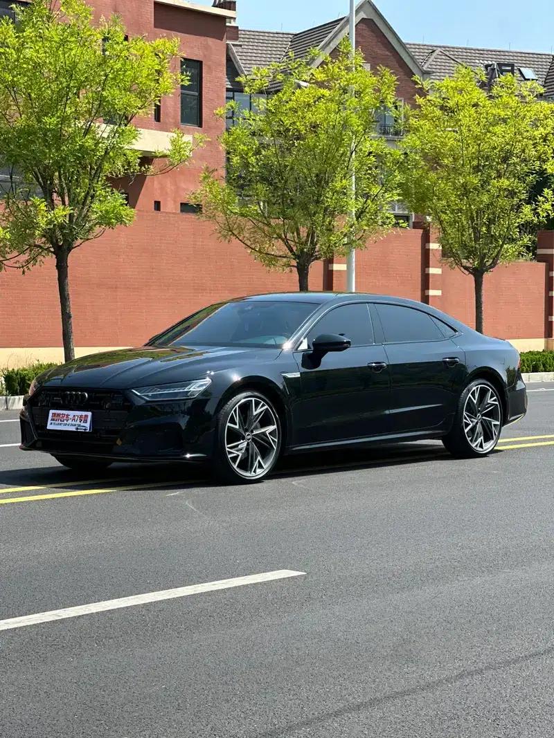 Audi A7L 2022 45 TFSI quattro S-line White Wizard Edition — миниатюра 1