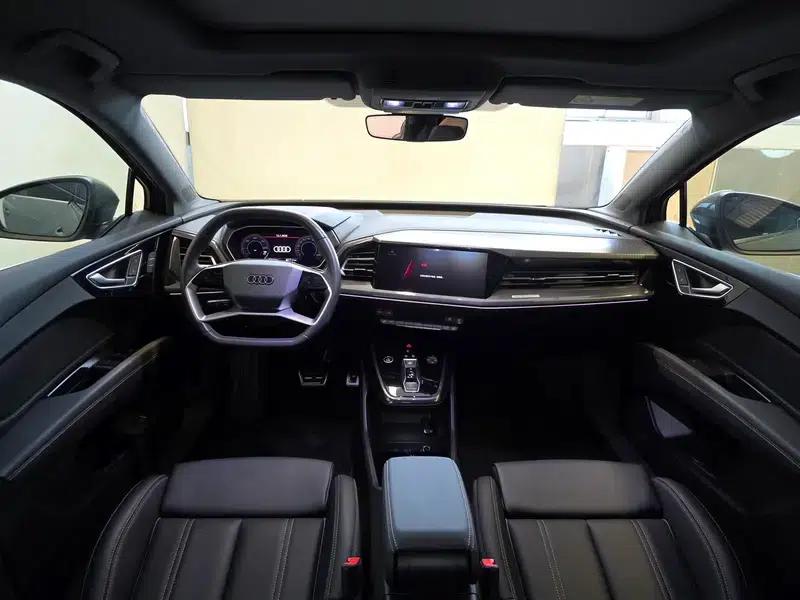 Audi Q4 e-tron 2023 Model 40 e-tron Trailblazer Night Edition — миниатюра 11