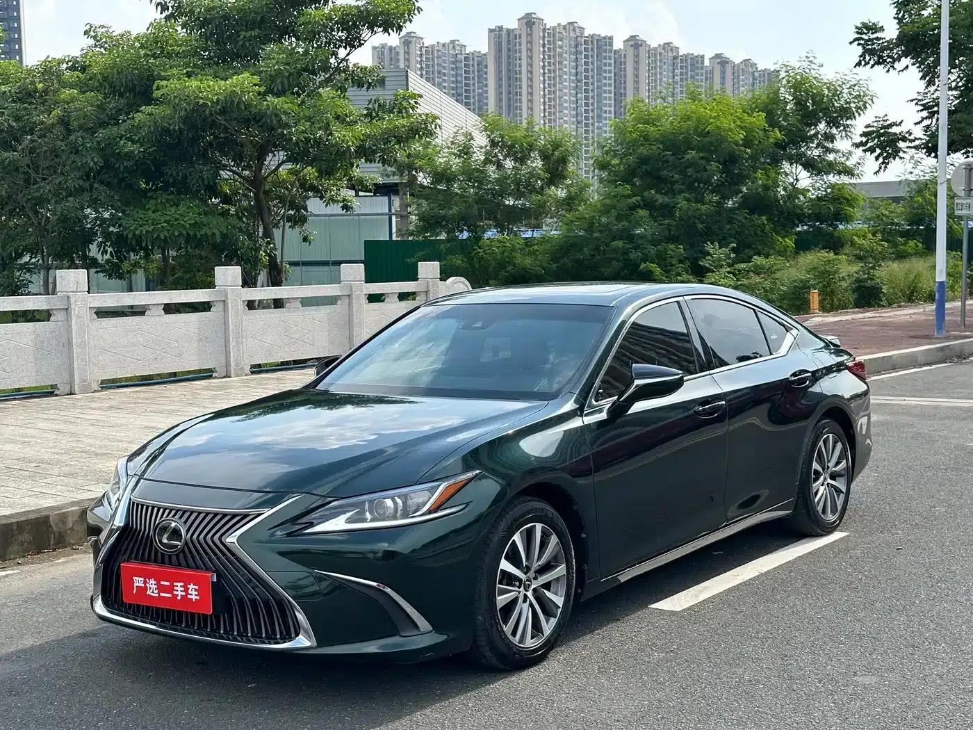 Lexus ES 2018 200 Premium Edition (China V emission standard) — миниатюра 1