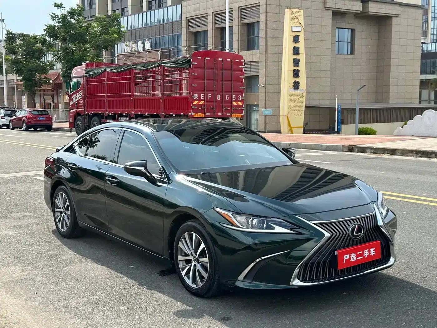 Lexus ES 2018 200 Premium Edition (China V emission standard) — миниатюра 3