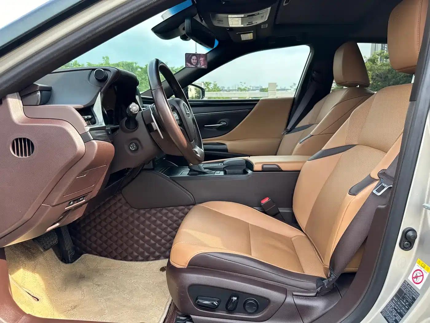 Lexus ES 2018 200 Premium Edition (China V emission standard) — миниатюра 4