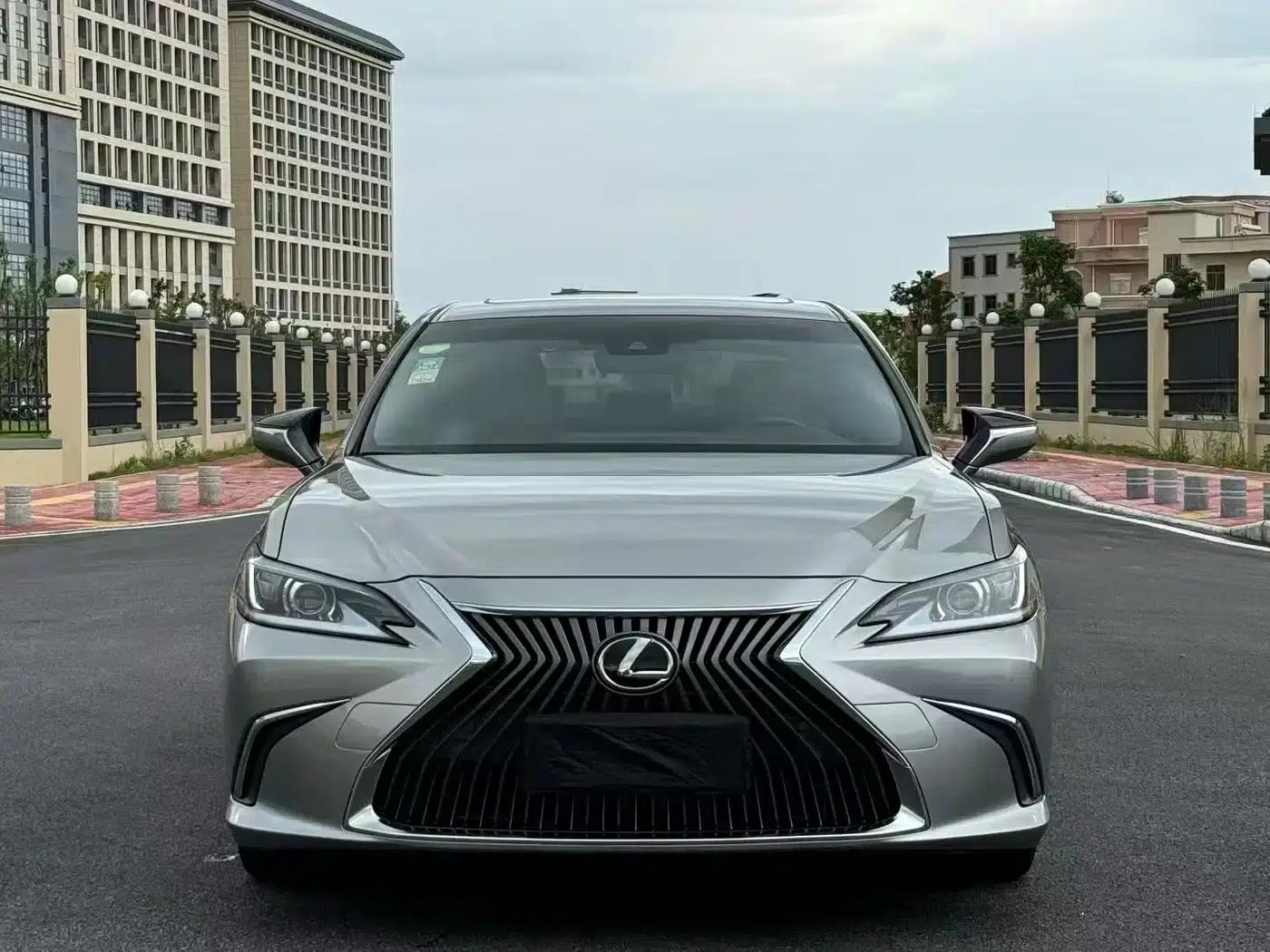 Lexus ES 2018 200 Premium Edition (China V emission standard) — миниатюра 2