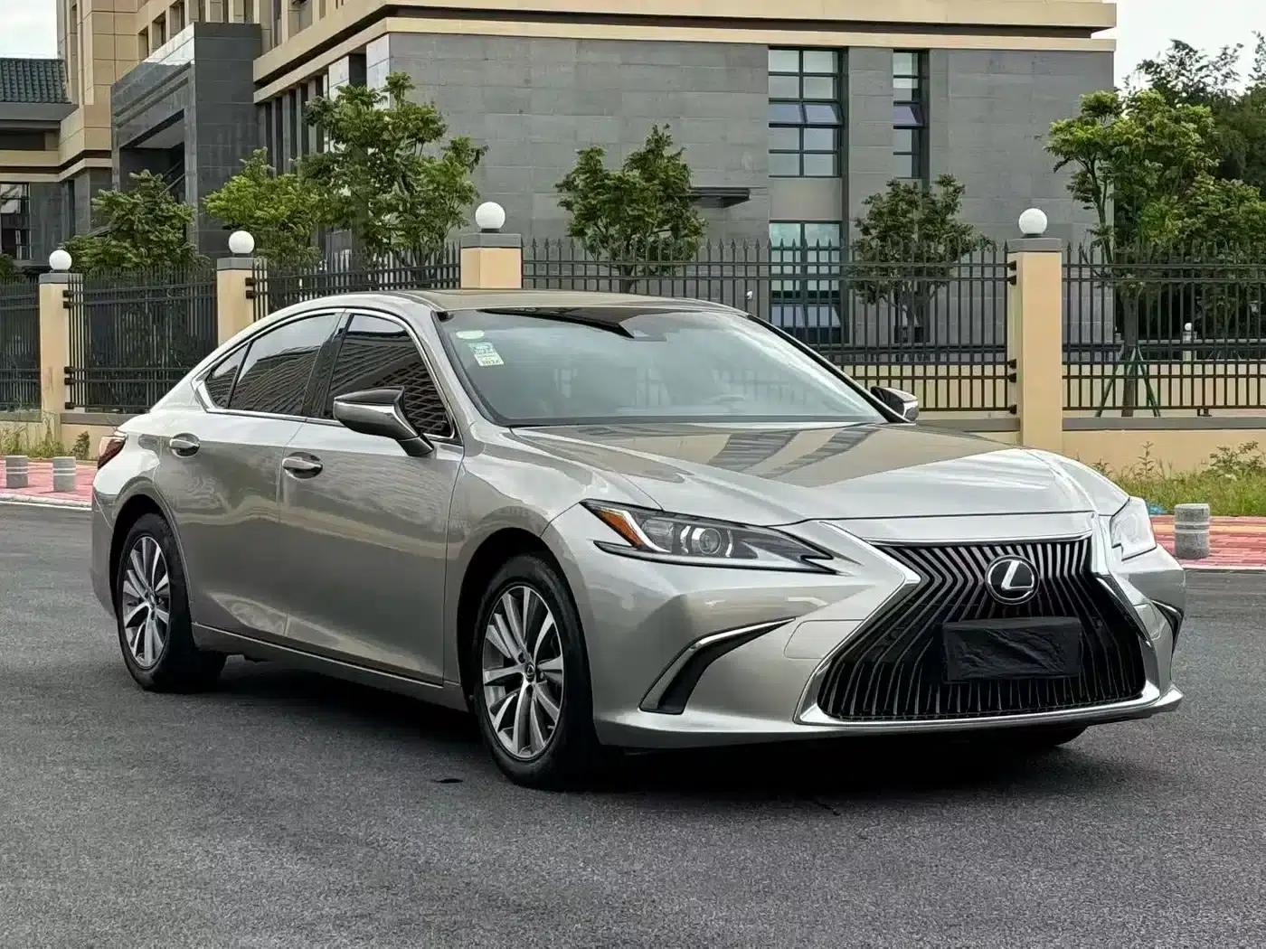 Lexus ES 2018 200 Premium Edition (China V emission standard) — миниатюра 3