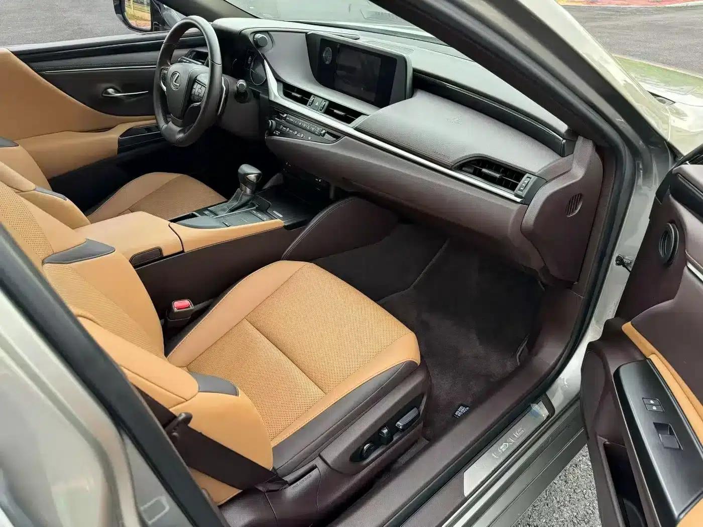 Lexus ES 2018 200 Premium Edition (China V emission standard) — миниатюра 7