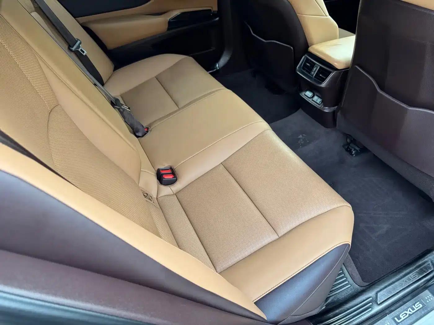 Lexus ES 2020 200 Excellence Edition — миниатюра 11