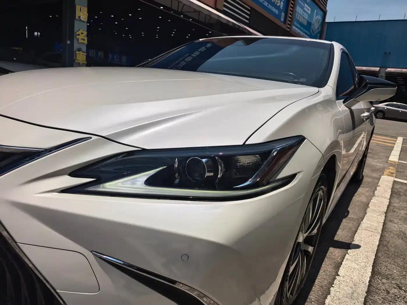 Lexus ES 2021 Model 200 Premium Edition — миниатюра 4