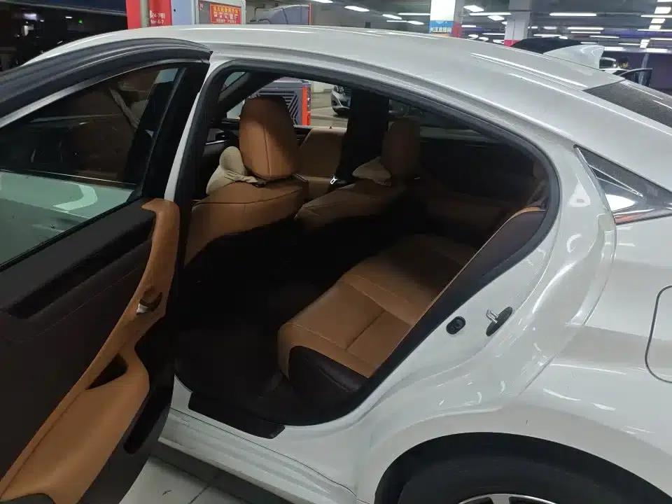 Lexus ES 2021 Model 200 Premium Edition — миниатюра 6