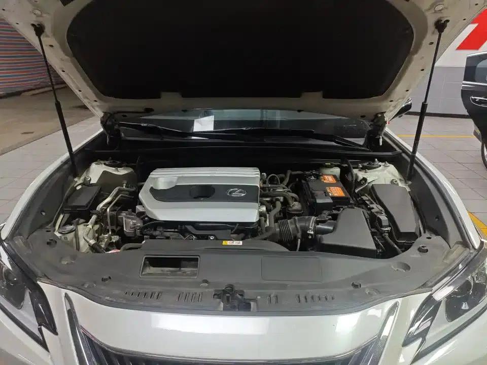 Lexus ES 2021 Model 200 Premium Edition — миниатюра 9