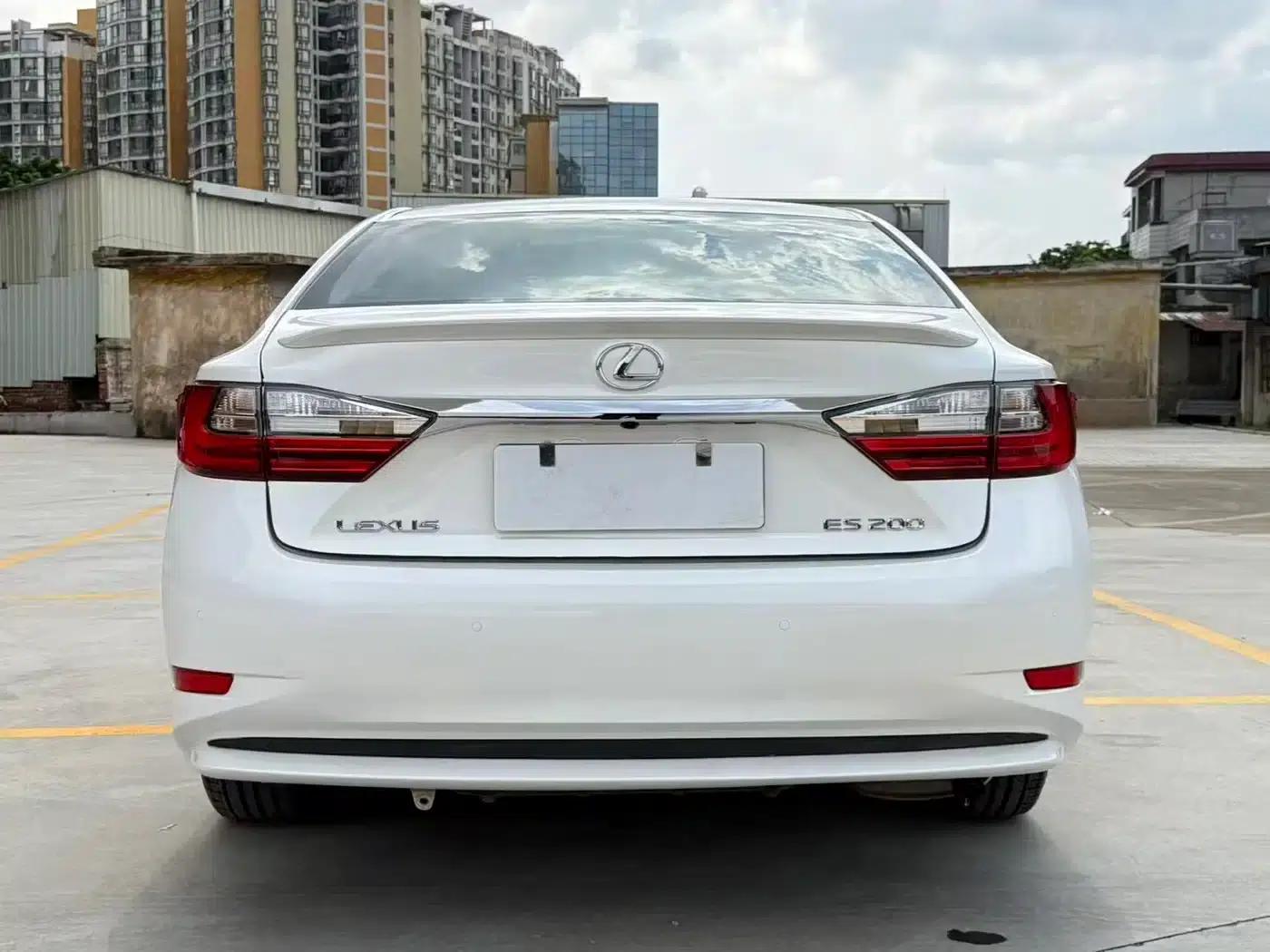 Lexus ES 2015 200 Elite Edition — миниатюра 11
