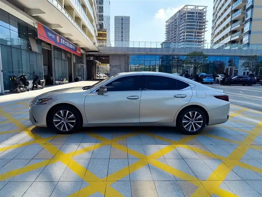 Lexus ES 2020 200 Excellence Edition — миниатюра 3