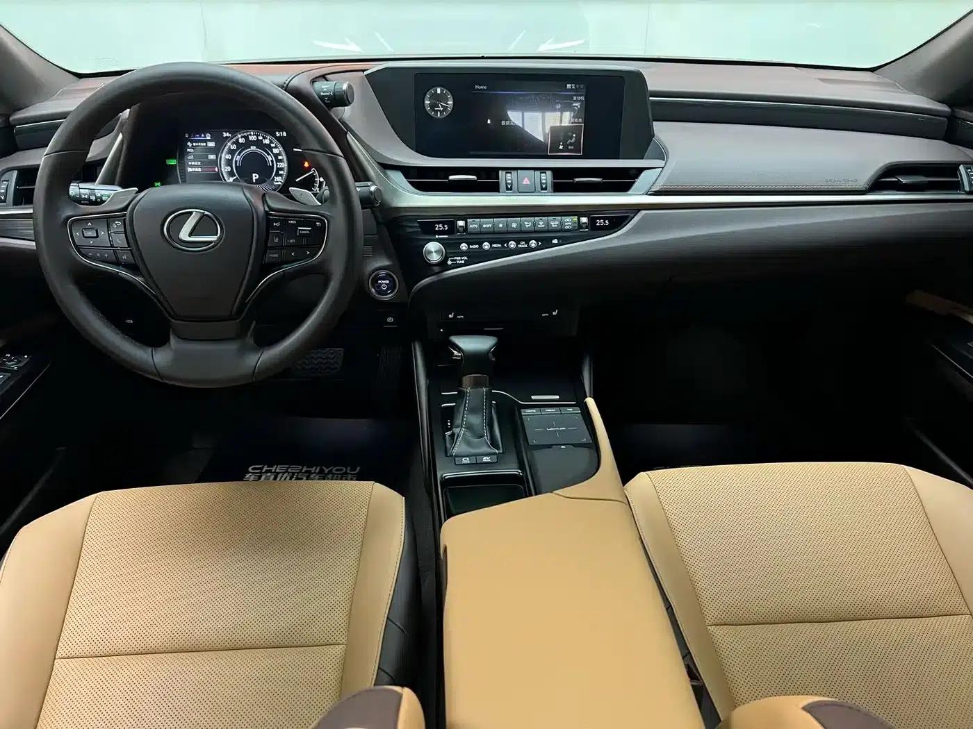 Lexus ES 2021 300h Premium Edition — миниатюра 12