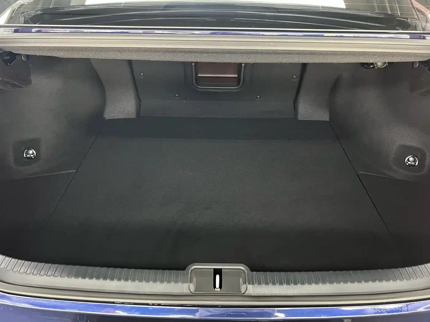 Lexus ES 2021 300h Premium Edition — миниатюра 26