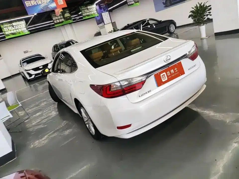 Lexus ES 2015 200 Elite Edition — миниатюра 7