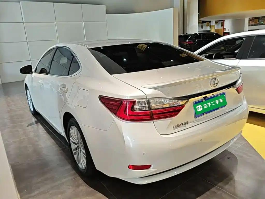 Lexus ES 2015 200 Elite Edition — миниатюра 5