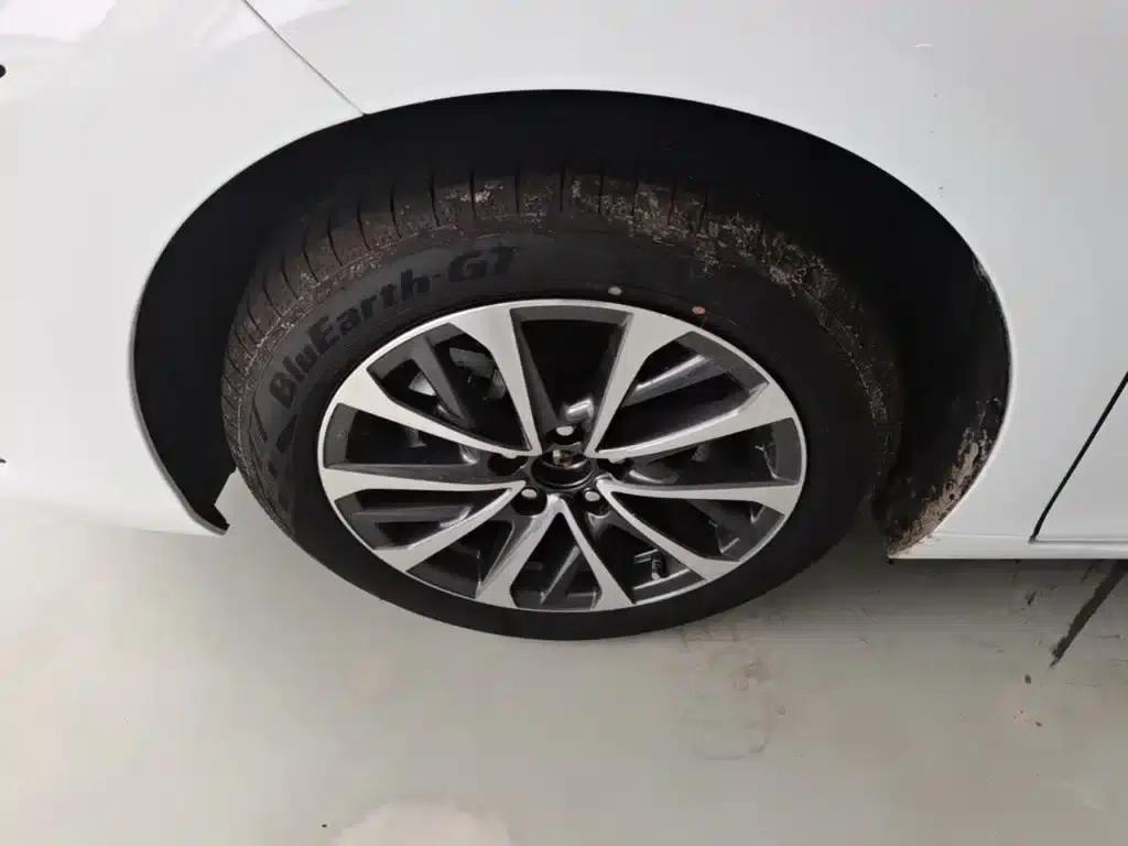 Lexus ES 2025 200 Premium Edition — миниатюра 23