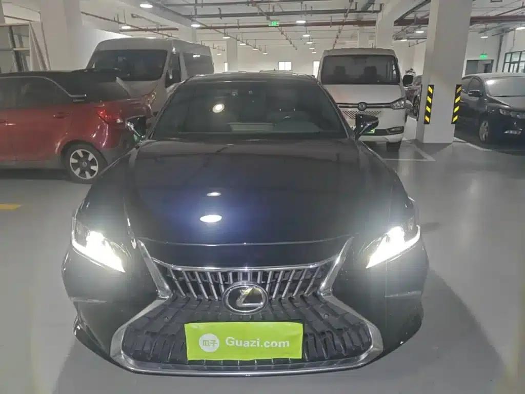 Lexus ES 2022 200 Premium Edition — миниатюра 3