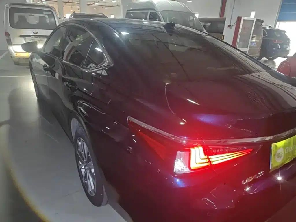 Lexus ES 2022 200 Premium Edition — миниатюра 5
