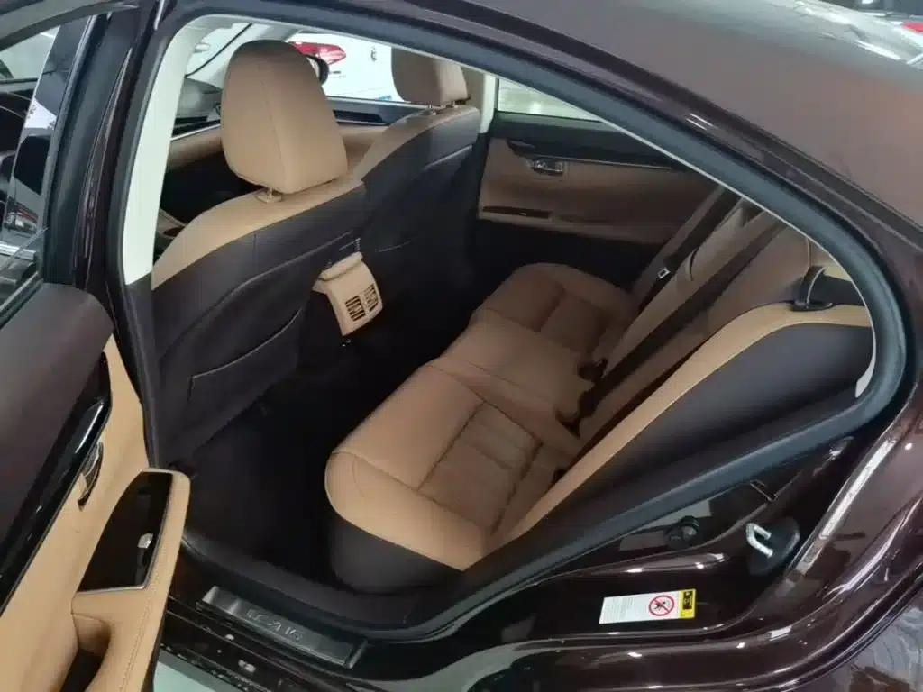 Lexus ES 2015 200 Elite Edition — миниатюра 17