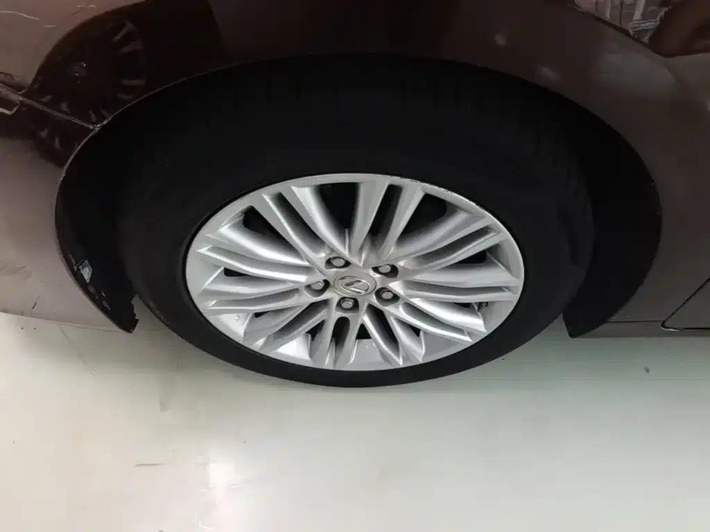Lexus ES 2015 200 Elite Edition — миниатюра 23