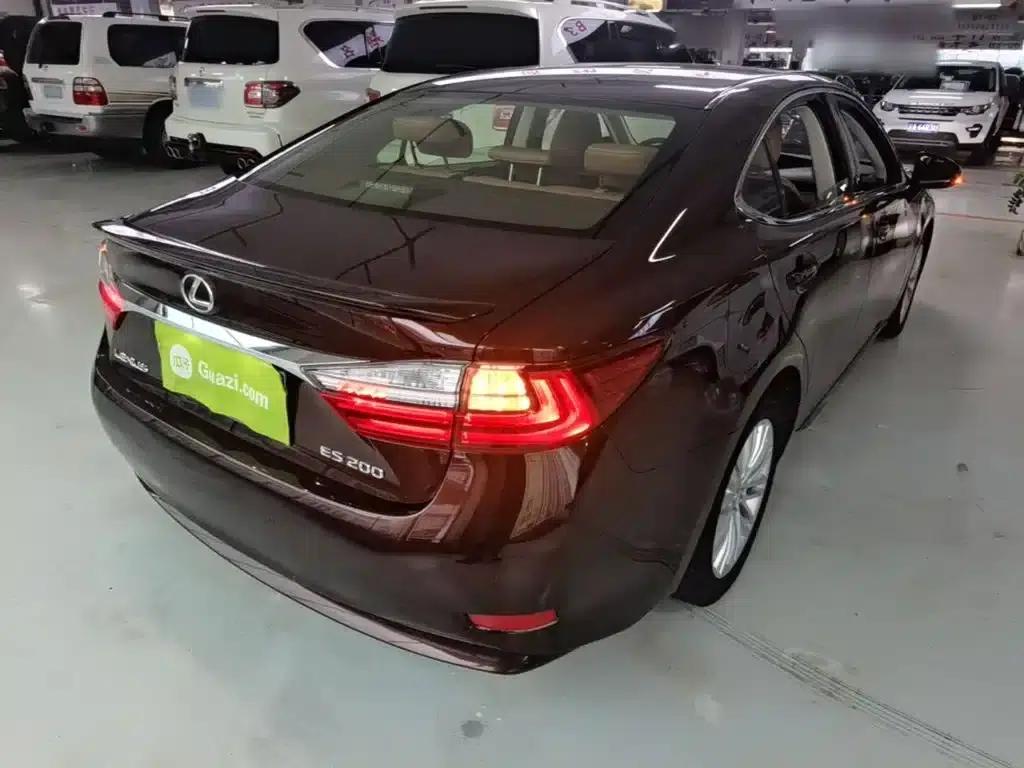 Lexus ES 2015 200 Elite Edition — миниатюра 7