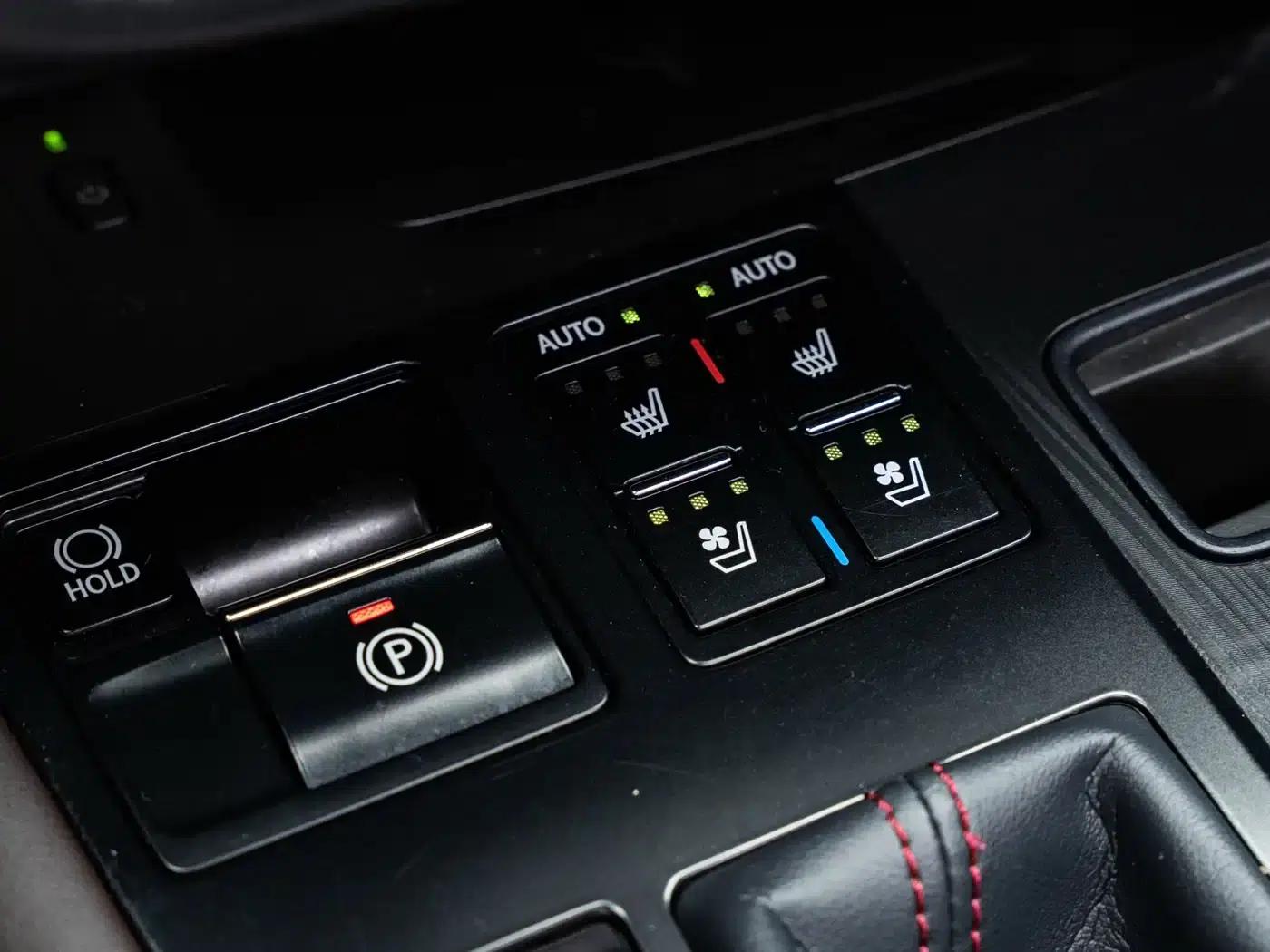 Lexus RX 2020 Facelift 450hL AWD Elegant 7-Seater — миниатюра 26