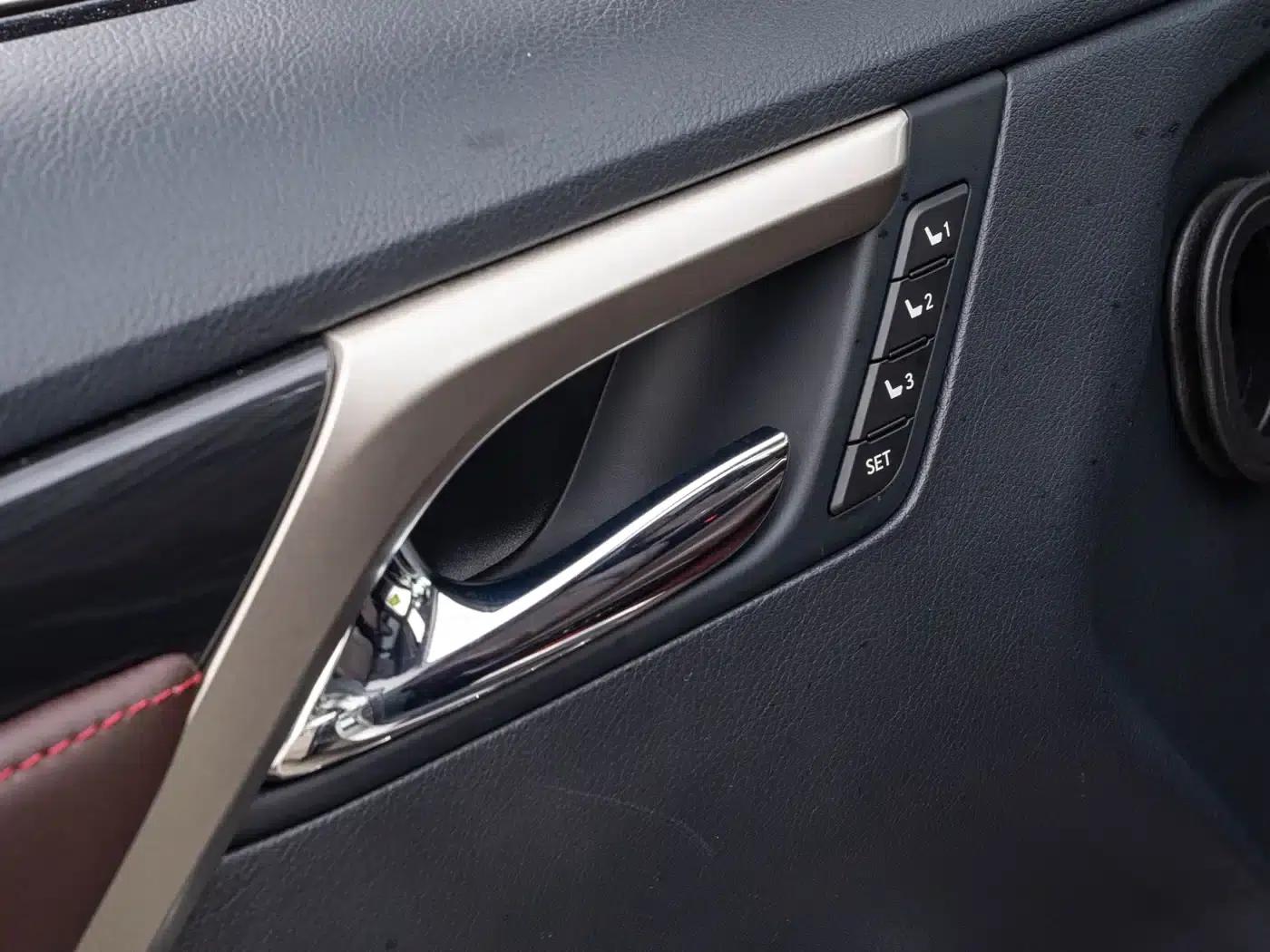 Lexus RX 2020 Facelift 450hL AWD Elegant 7-Seater — миниатюра 30