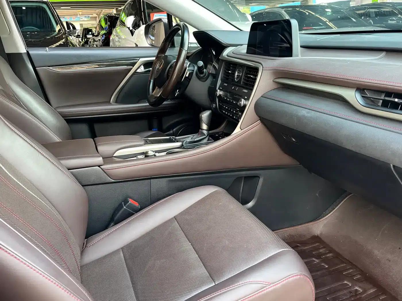Lexus RX 2020 Facelift 300 AWD Luxury Edition — миниатюра 12