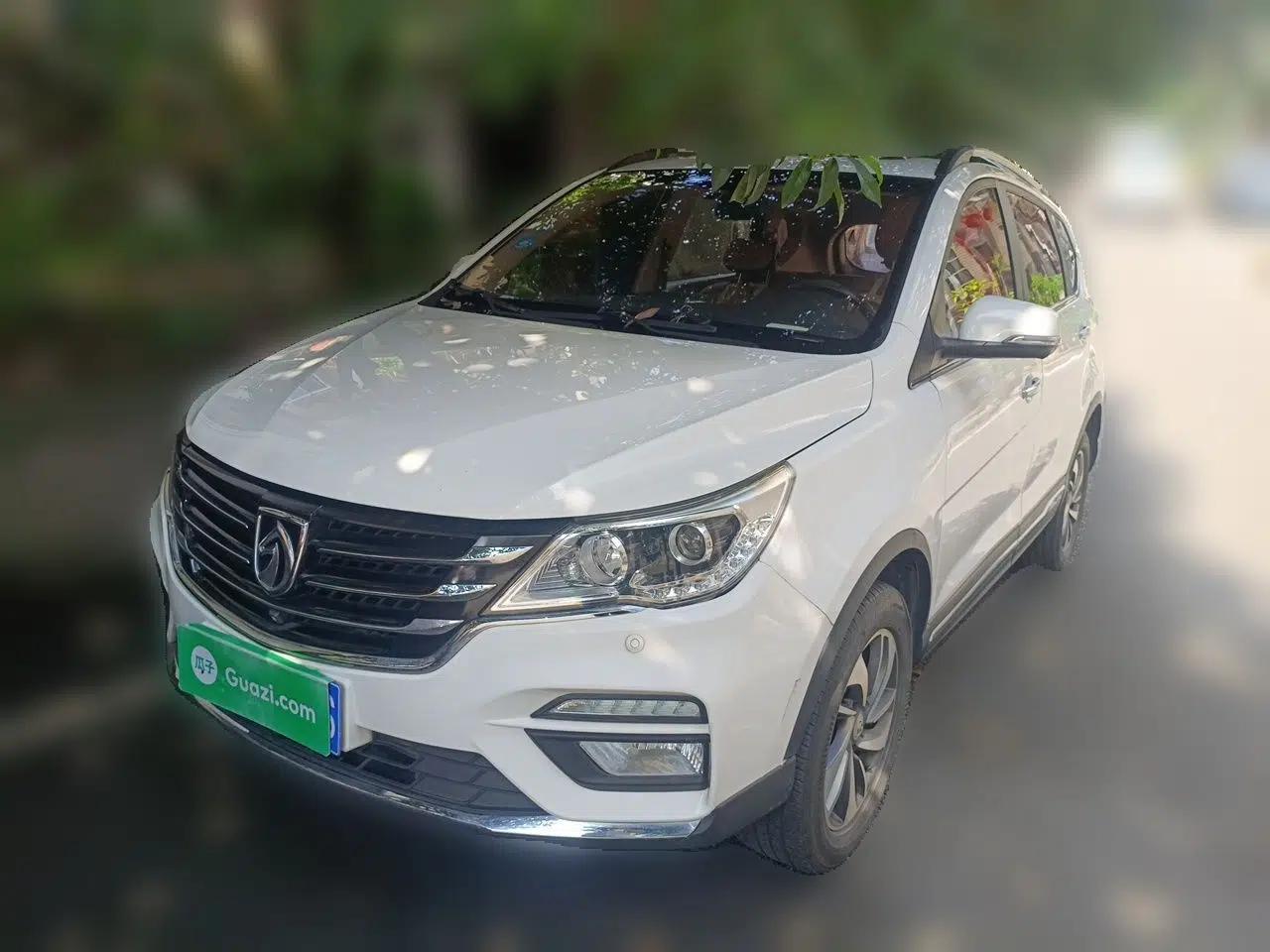 Baojun 560 2017 Rhythmic Edition 1.8L iAMT Prestige Model — миниатюра 1
