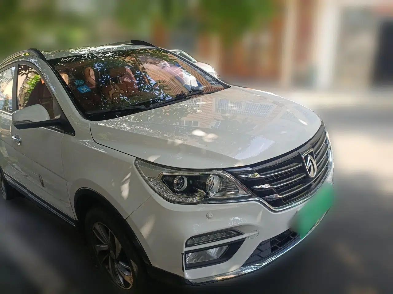 Baojun 560 2017 Rhythmic Edition 1.8L iAMT Prestige Model — миниатюра 3