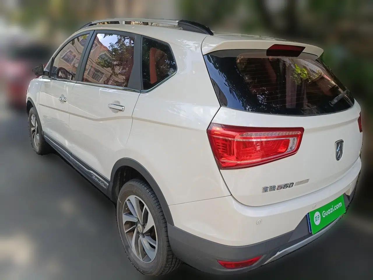 Baojun 560 2017 Rhythmic Edition 1.8L iAMT Prestige Model — миниатюра 4