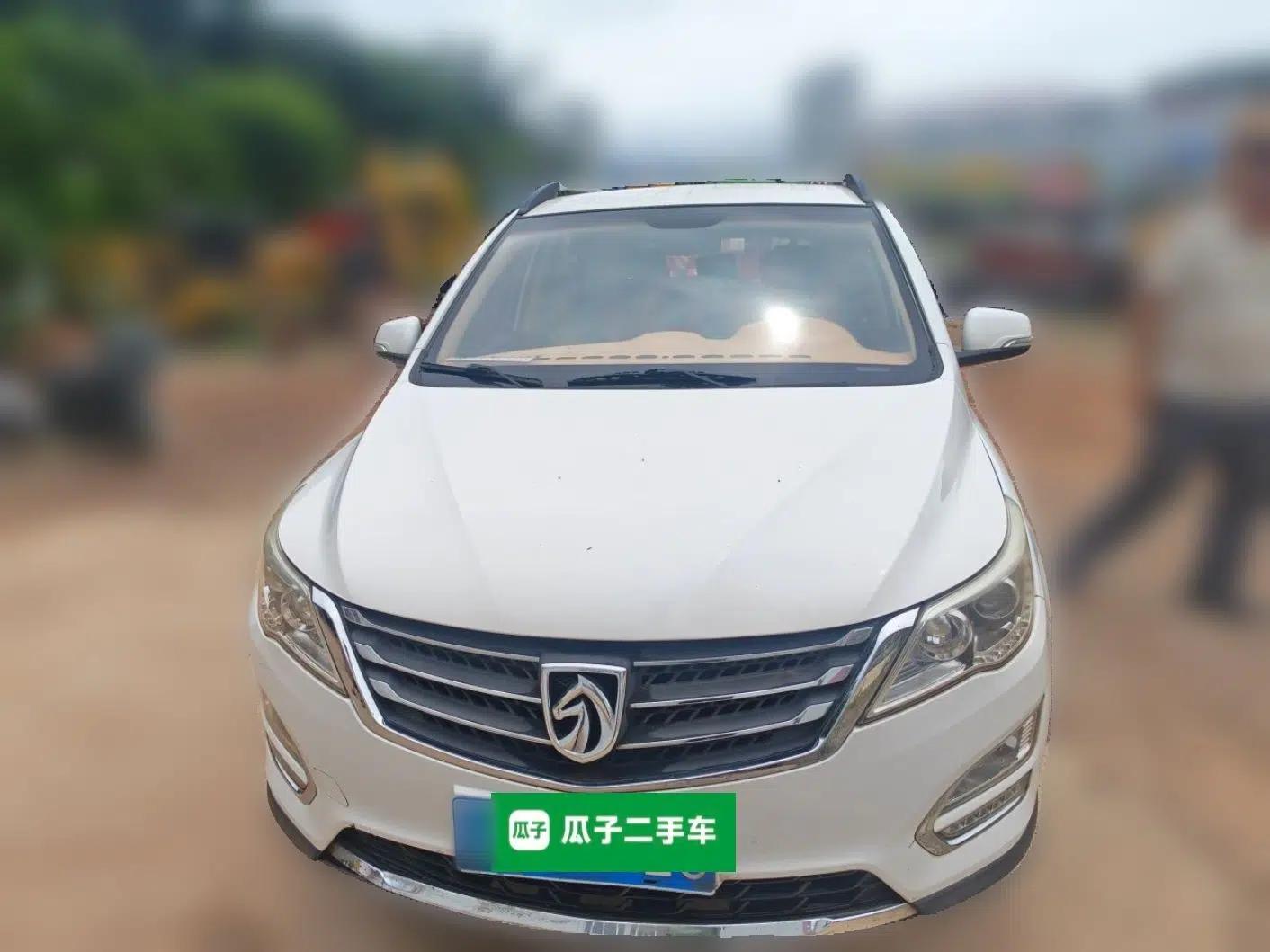 Baojun 560 2015 1.8L Manual Elite Edition — миниатюра 2
