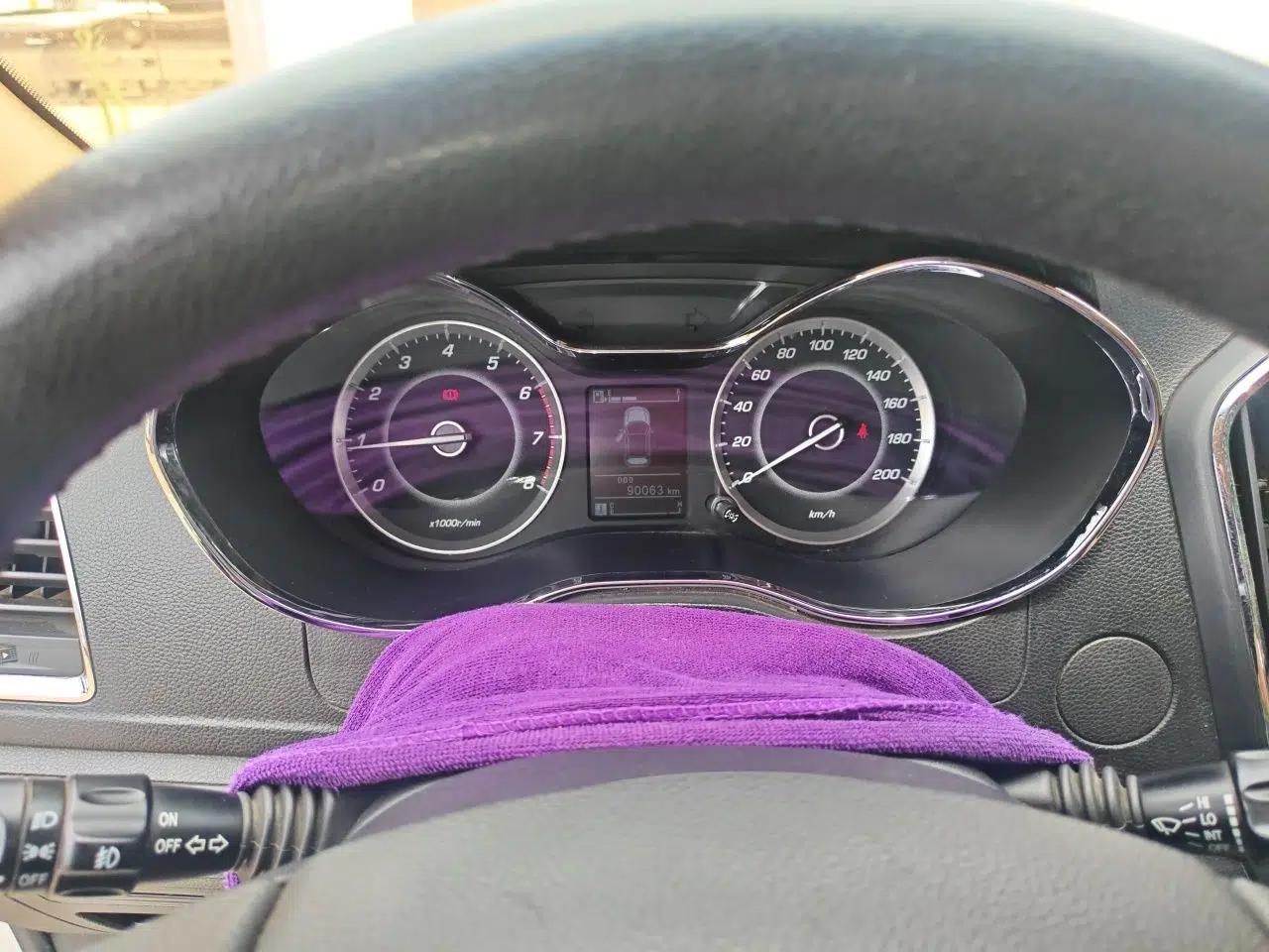 Baojun 560 2015 1.8L Manual Elite Edition — миниатюра 11