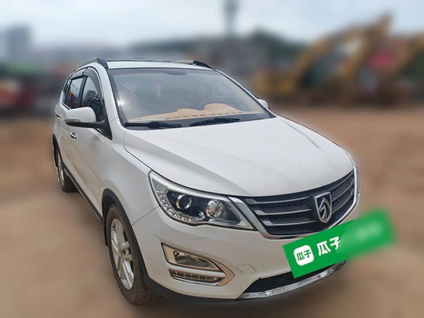 Baojun 560 2015 1.8L Manual Elite Edition — миниатюра 3