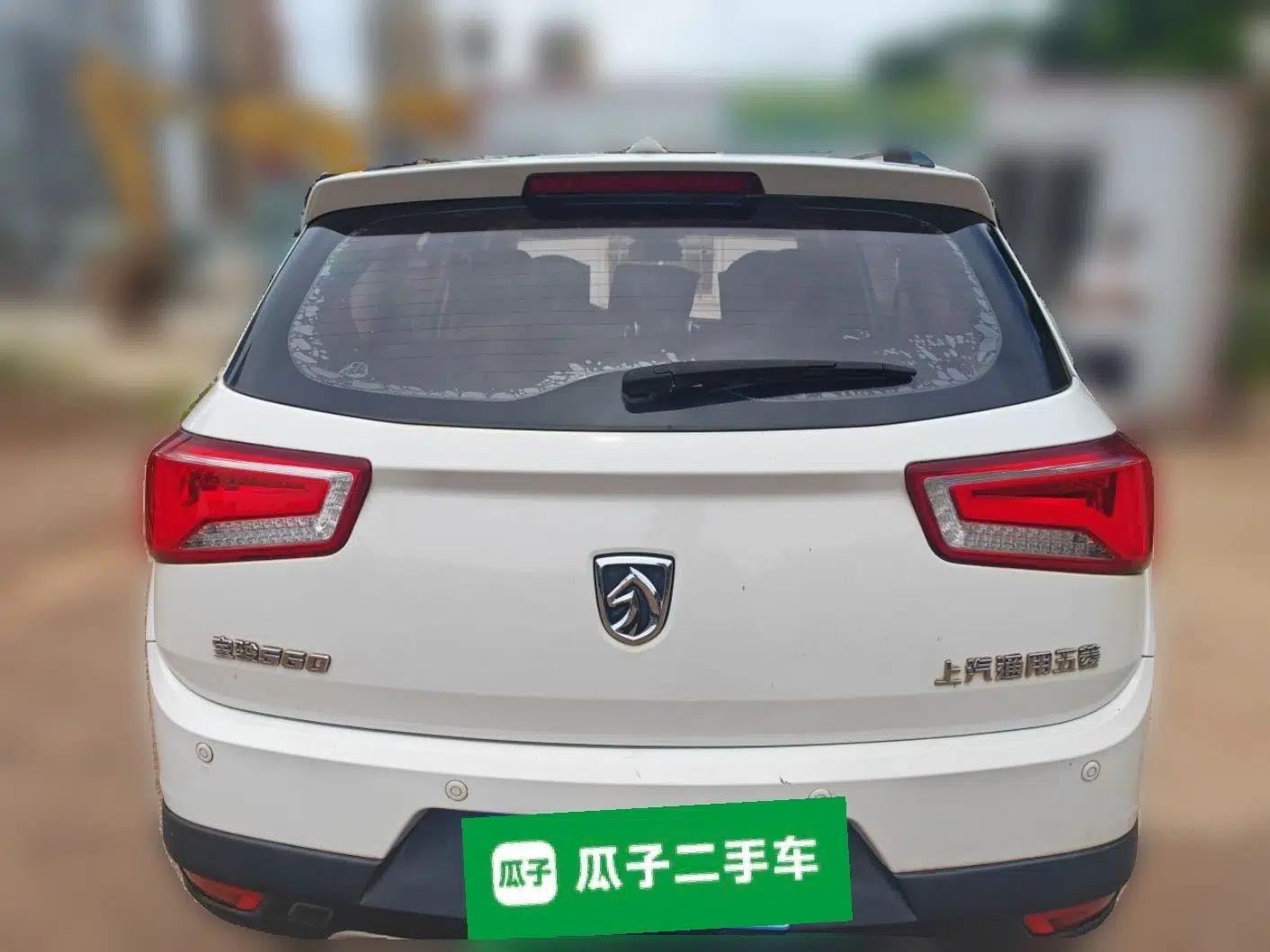 Baojun 560 2015 1.8L Manual Elite Edition — миниатюра 5