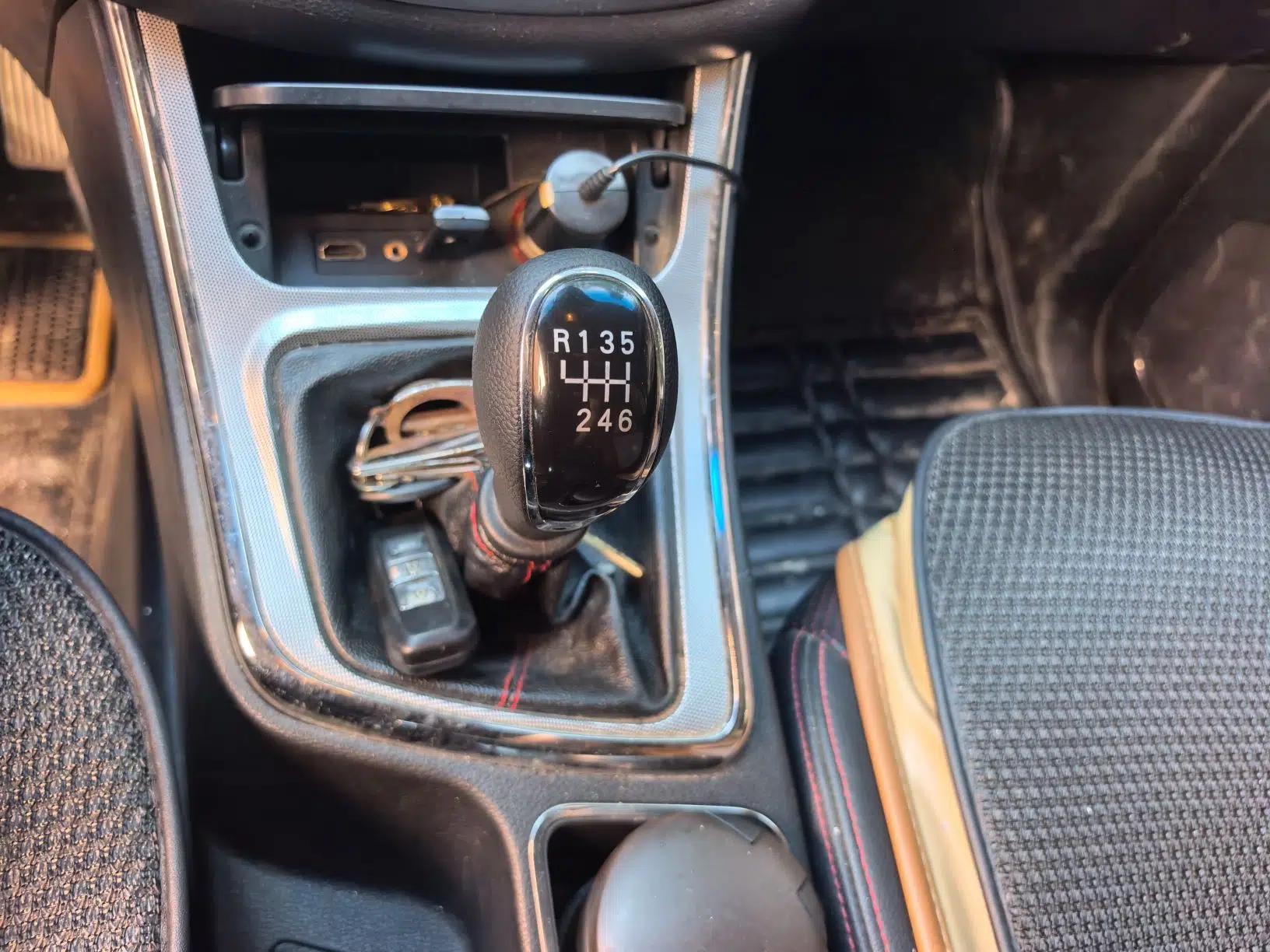 Baojun 560 2016 1.5T Manual Luxury Model — миниатюра 14